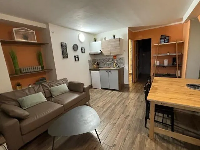 ** Aparthotel Casa Hotel Aix-en-Provence Francia